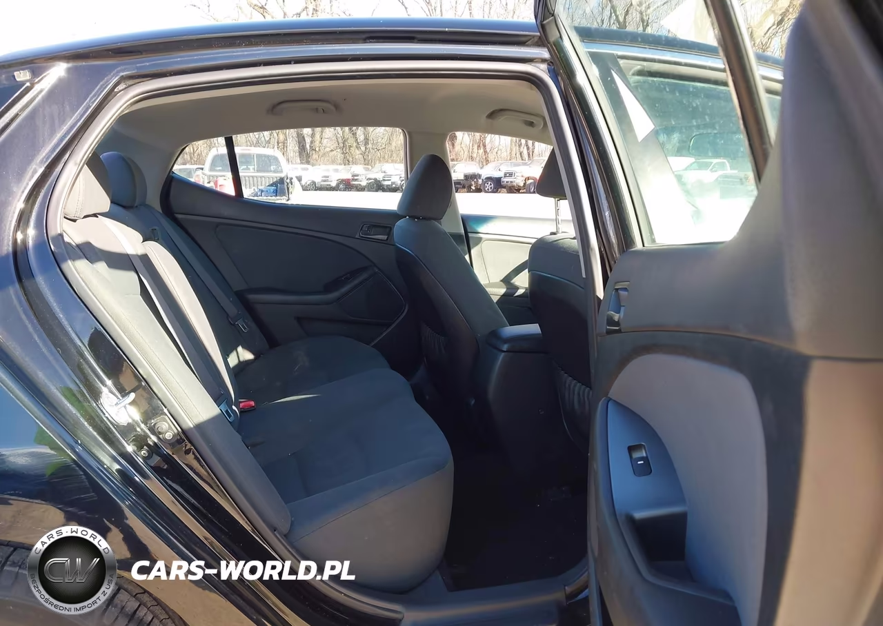 2015 Kia Optima Lx VIN:KNAGM4A79F5613877 - 8