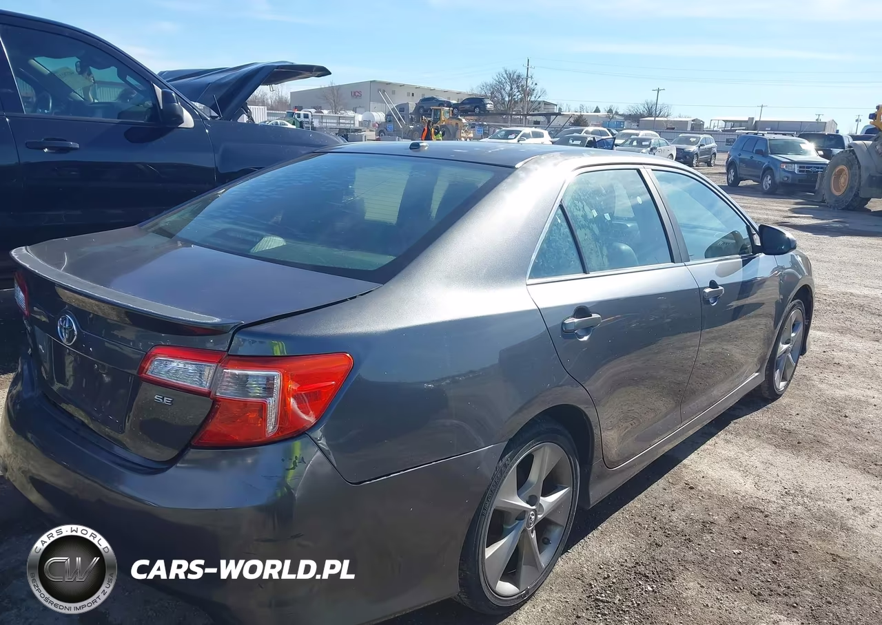 2012 Toyota Camry Se V6 VIN:4T1BK1FK2CU005601 - 4