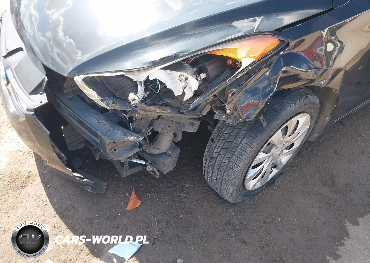 2011 Hyundai Elantra Gls VIN:5NPDH4AE0BH034652 - 6
