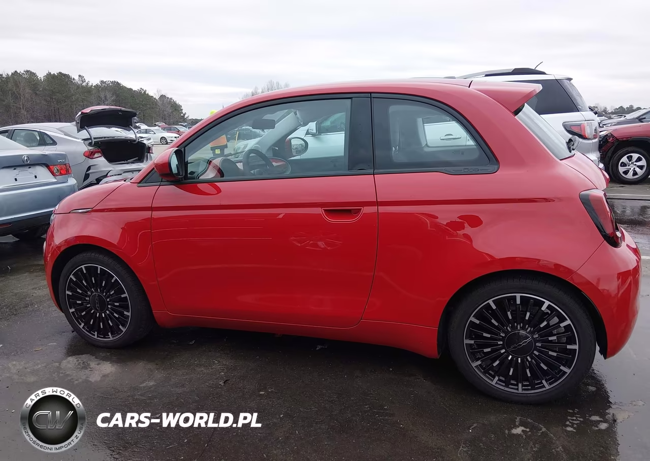 2024 Fiat 500E Inspi(Red) Fwd VIN:ZFAFFAA46RX209061 - 14