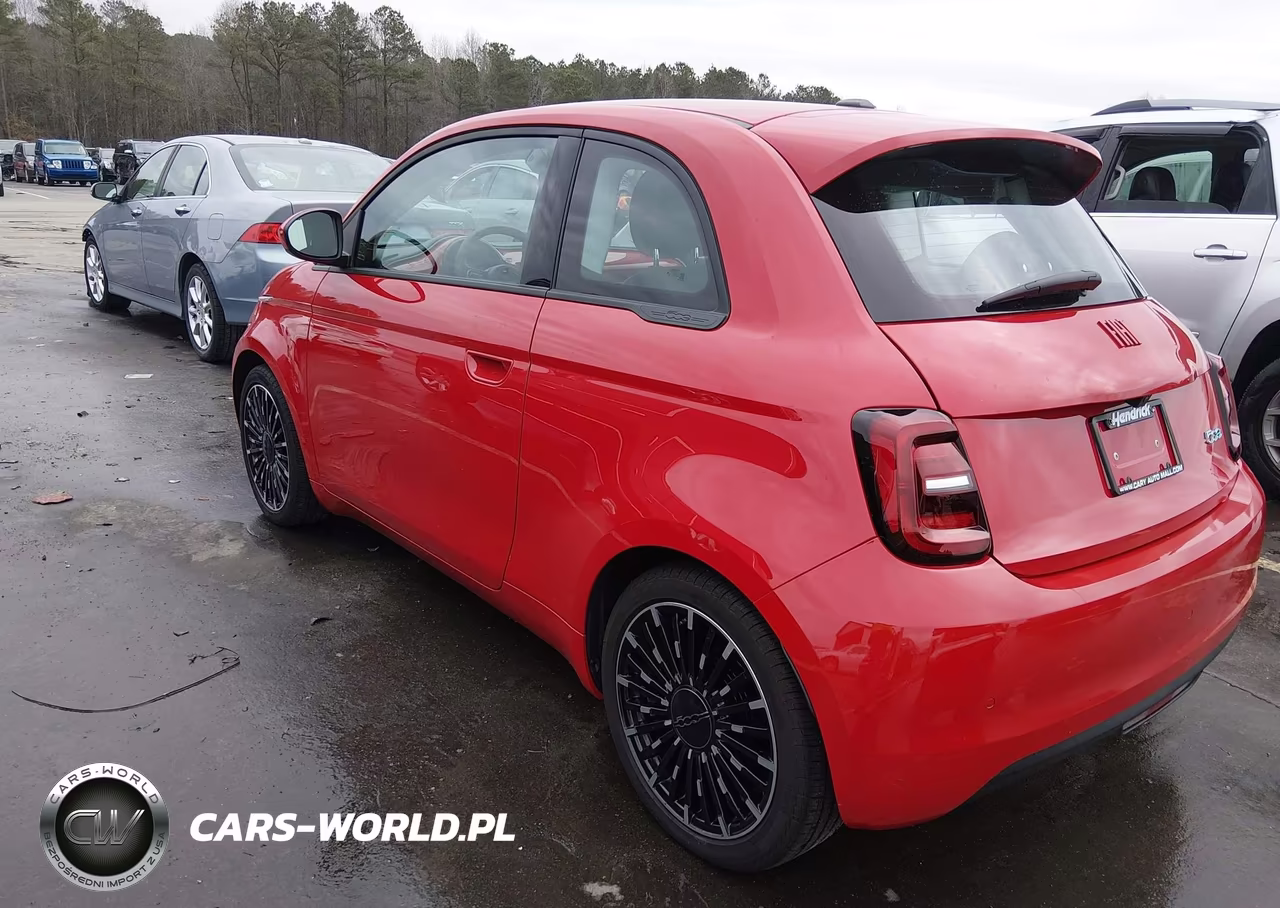 2024 Fiat 500E Inspi(Red) Fwd VIN:ZFAFFAA46RX209061 - 3