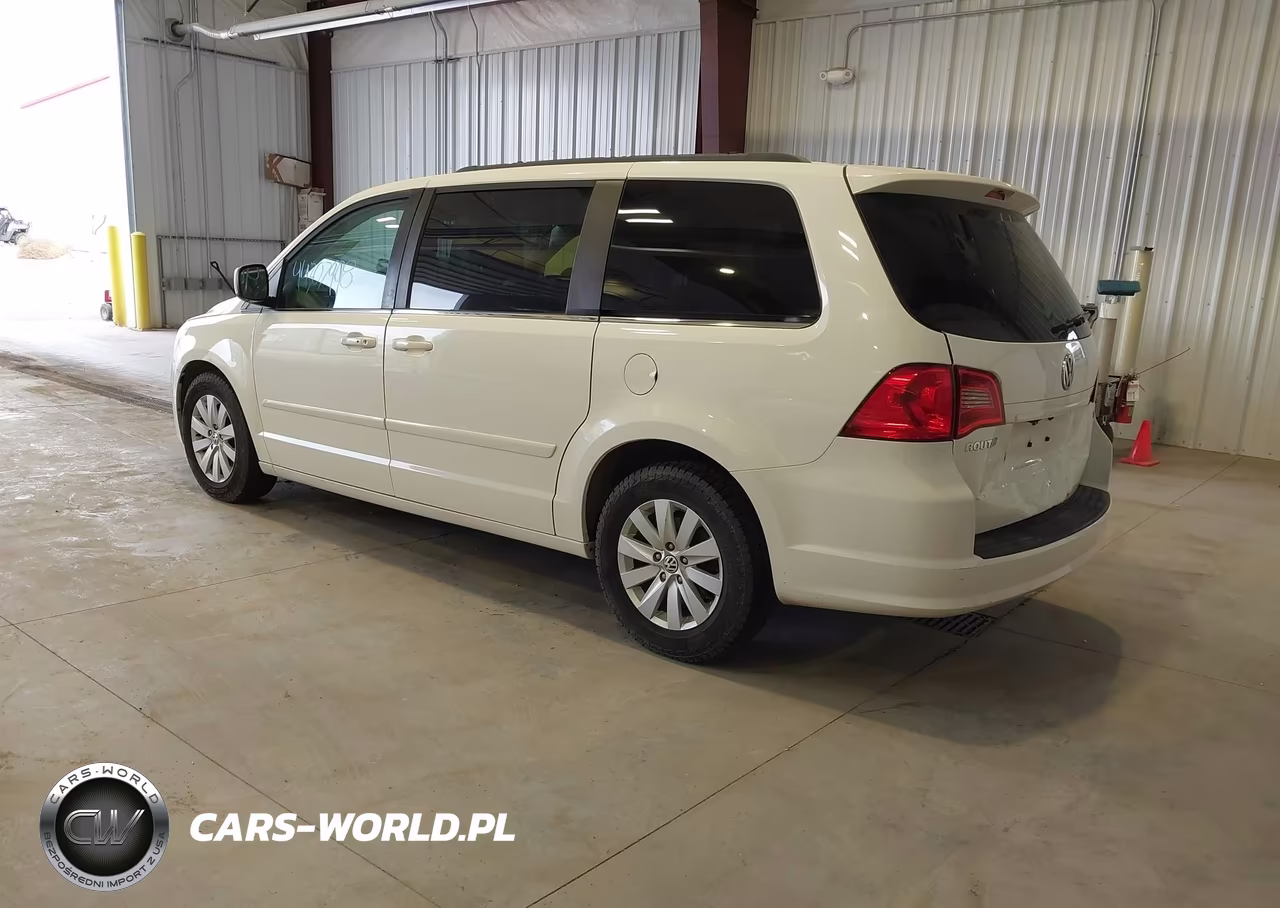 2012 Volkswagen Routan Sel VIN:2C4RVACG8CR164887 - 3