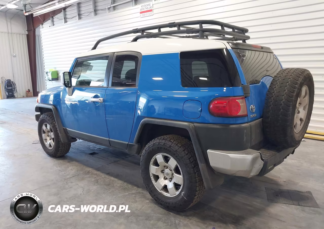 2007 Toyota Fj Cruiser VIN:JTEBU11F570031515 - 3