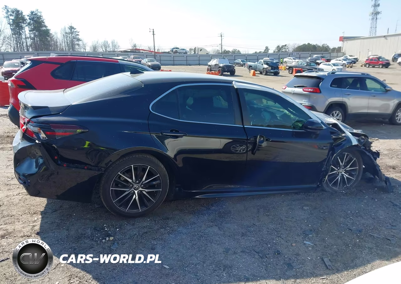 2021 Toyota Camry Se VIN:4T1G11AK2MU450440 - 13
