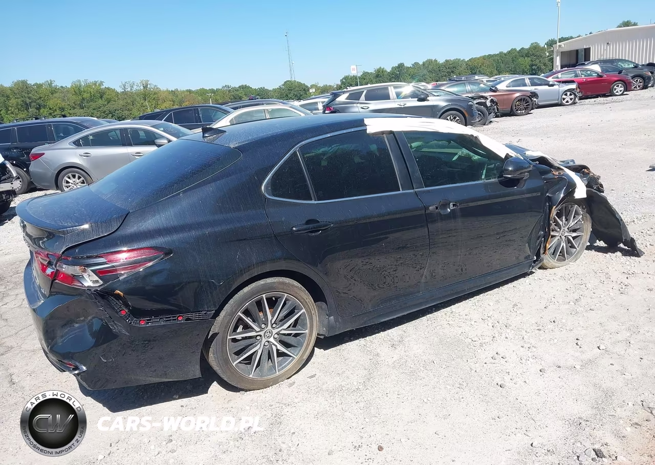 2021 Toyota Camry Se VIN:4T1G11AK2MU450440 - 4