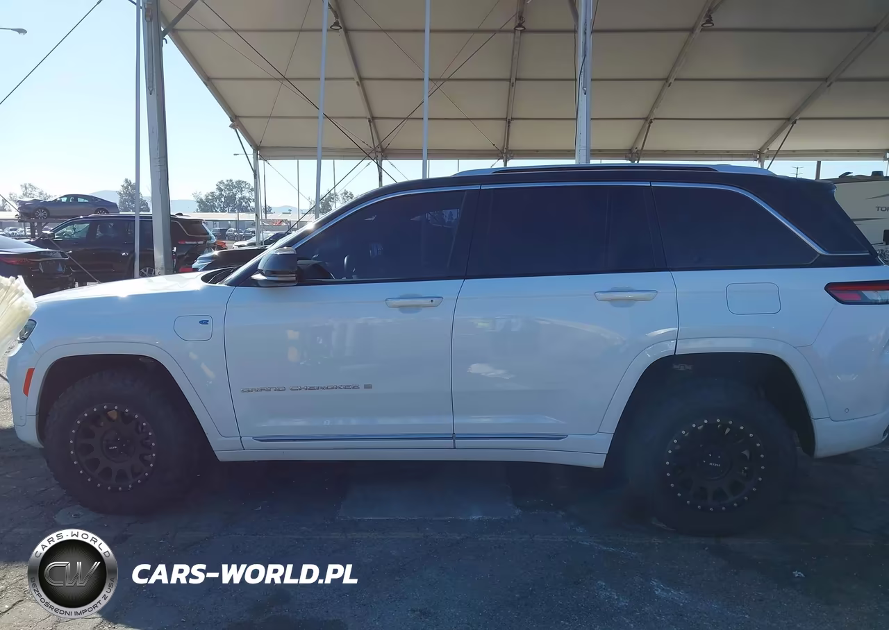 2022 Jeep Grand Cherokee 4Xe Summit Reserve 4X4 VIN:1C4RJYE65N8757274 - 15