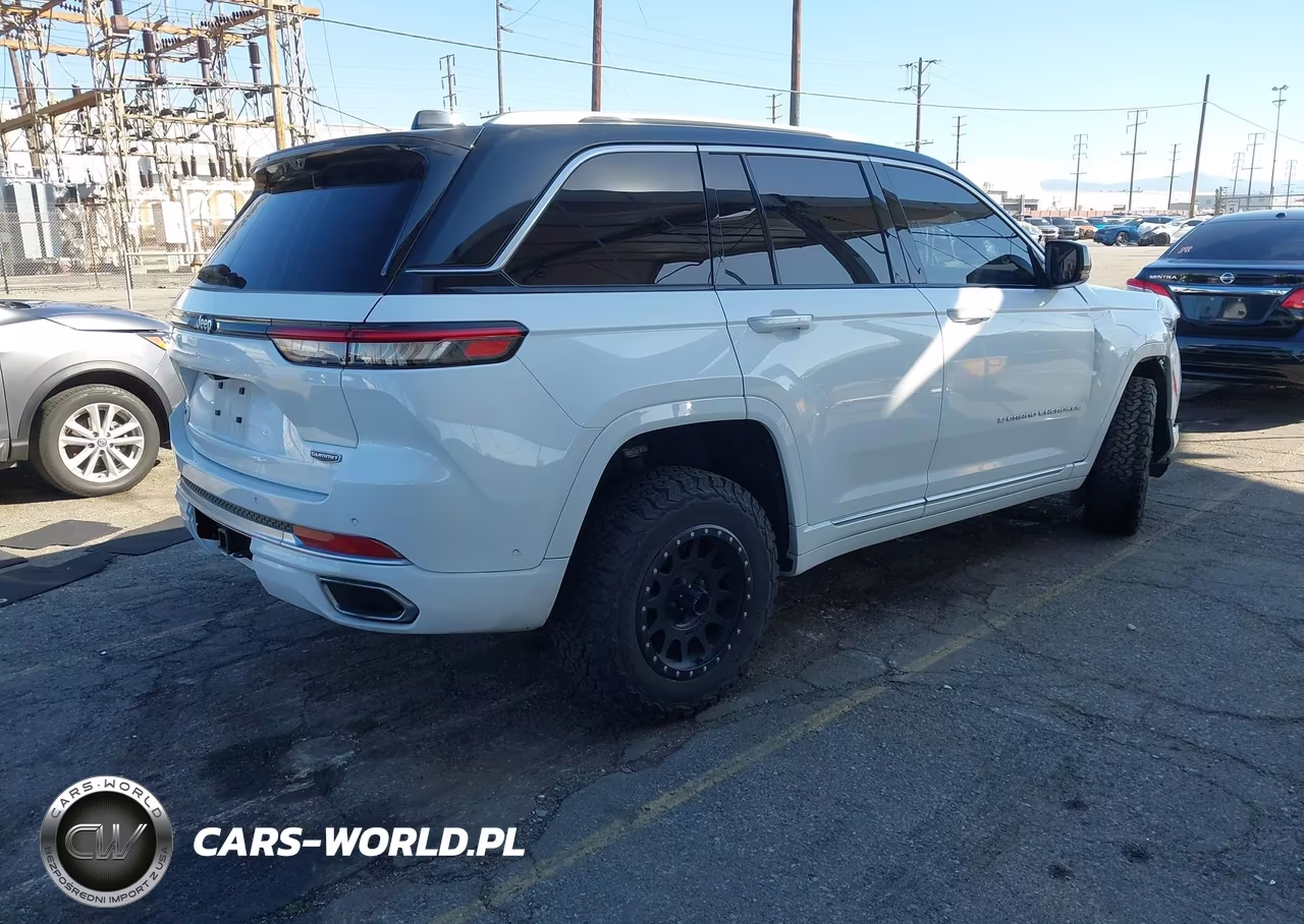 2022 Jeep Grand Cherokee 4Xe Summit Reserve 4X4 VIN:1C4RJYE65N8757274 - 4