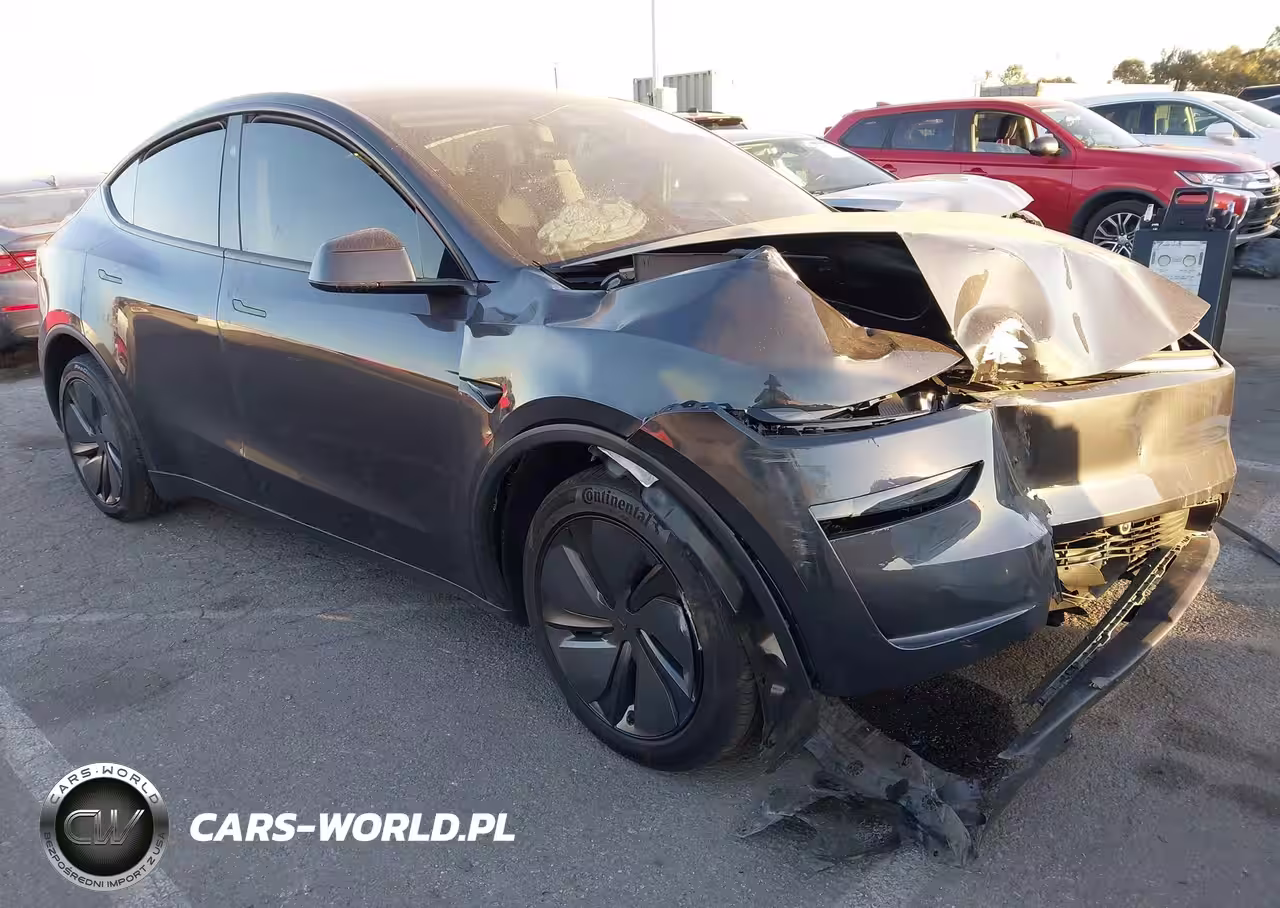 2026 Tesla Model Y Premium Rear-Wheel Drive