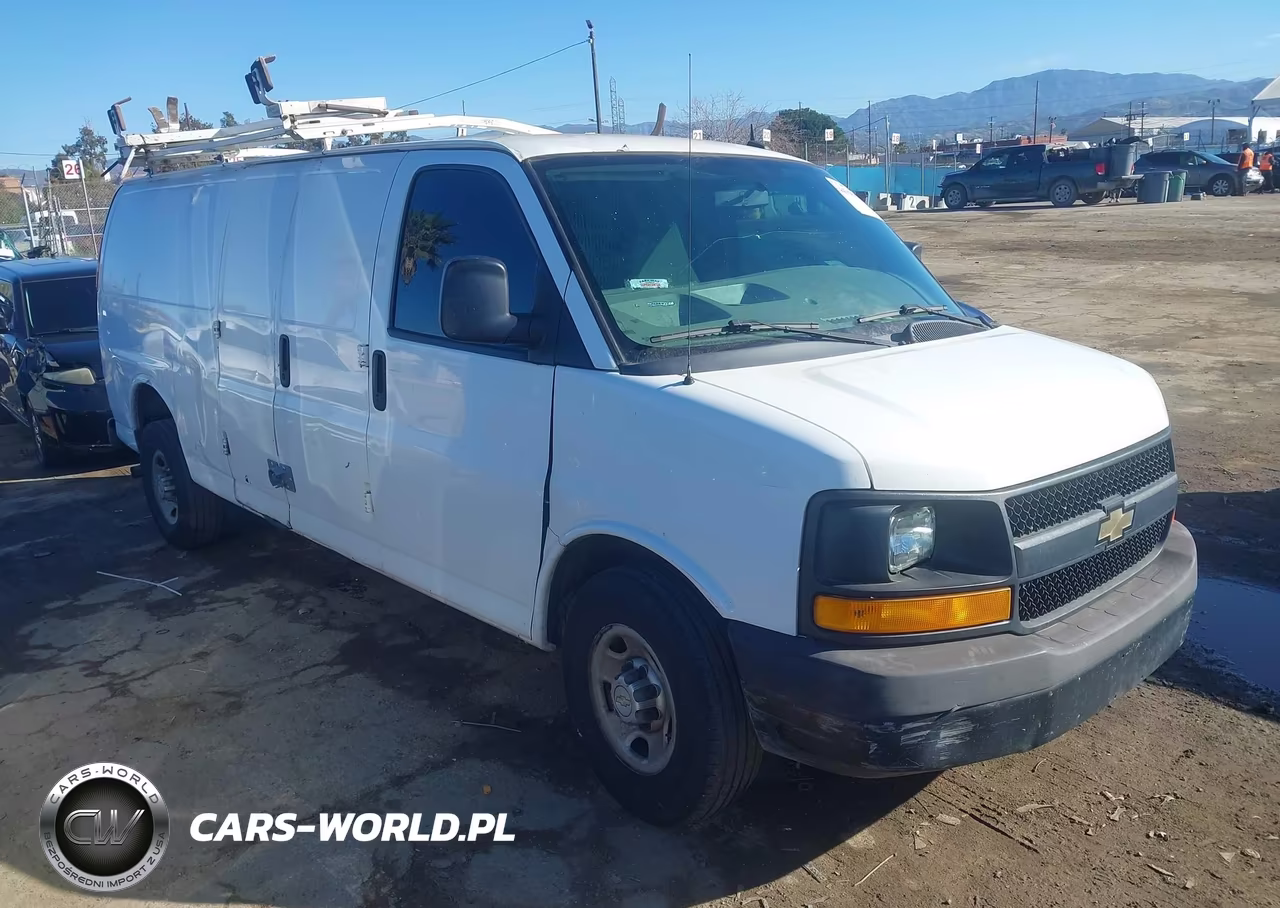2013 Chevrolet Express 2500 Work Van