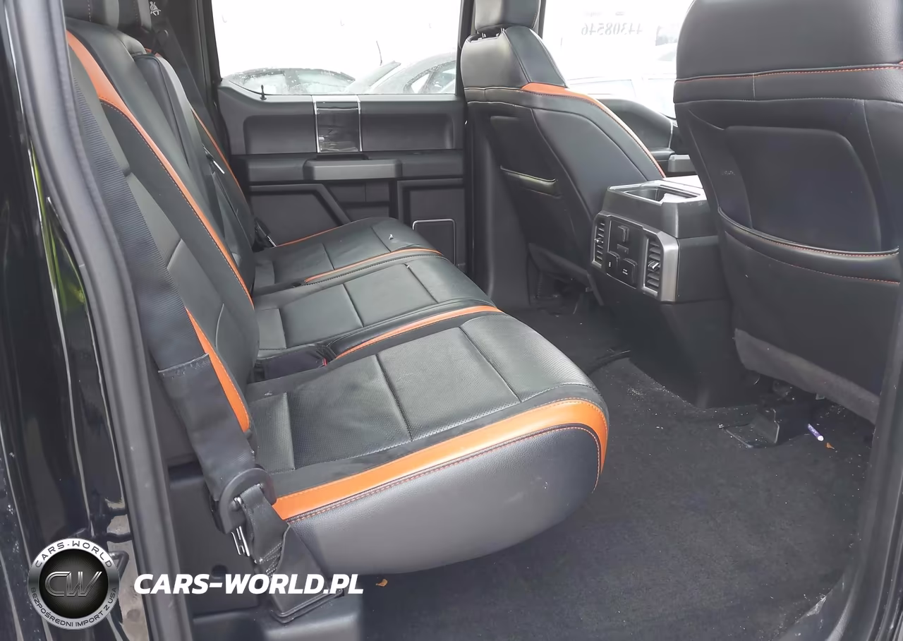 2018 Ford F-150 Raptor VIN:1FTFW1RG1JFC90939 - 8