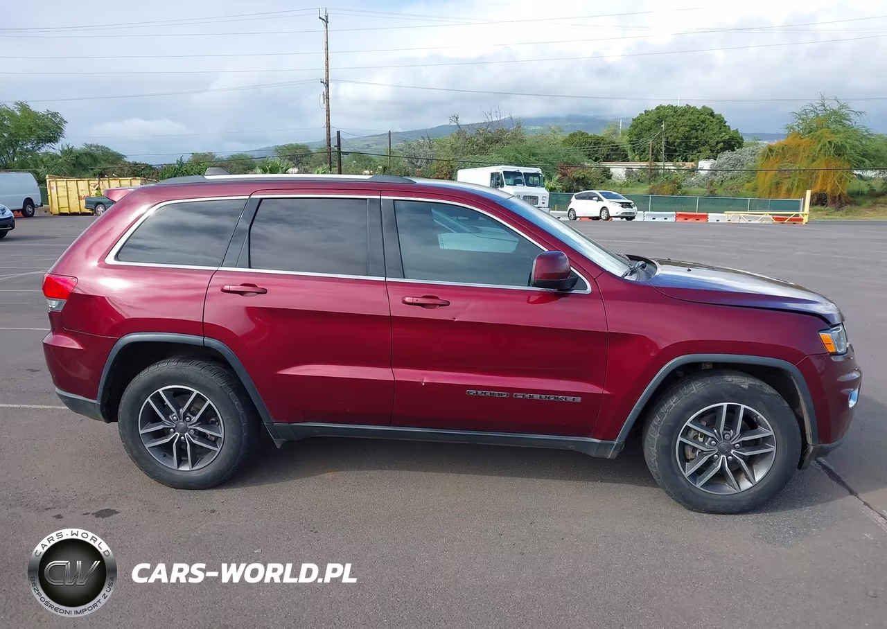 2019 Jeep Grand Cherokee Laredo E 4X2 VIN:1C4RJEAG8KC555809 - 14
