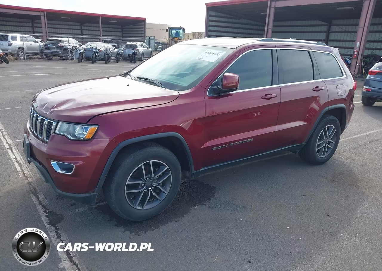 2019 Jeep Grand Cherokee Laredo E 4X2 VIN:1C4RJEAG8KC555809 - 2