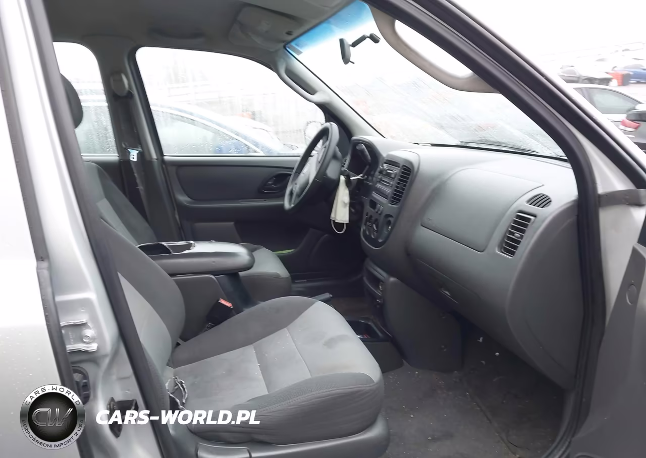 2004 Ford Escape Xls VIN:1FMYU02154KB68235 - 5