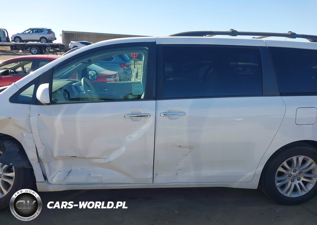 2013 Toyota Sienna Xle V6 8 Passenger VIN:5TDYK3DCXDS364741 - 14