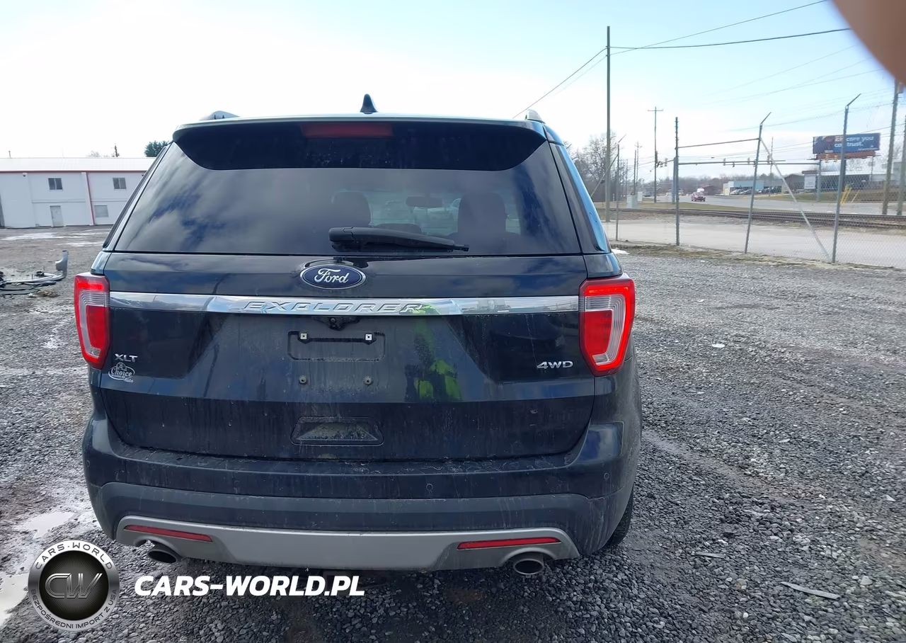 2017 Ford Explorer Xlt VIN:1FM5K8D80HGA31097 - 16