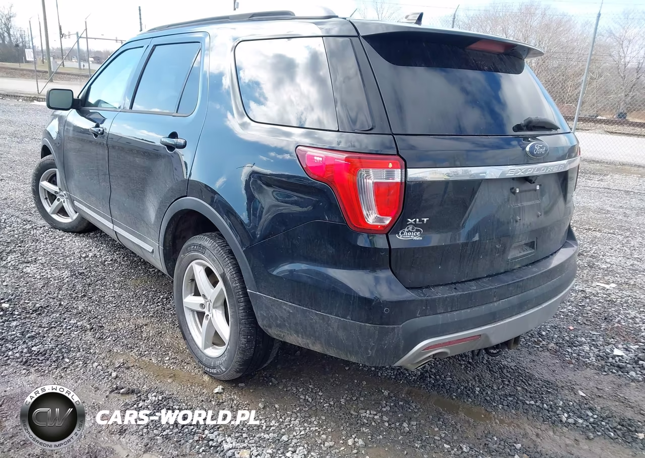 2017 Ford Explorer Xlt VIN:1FM5K8D80HGA31097 - 3