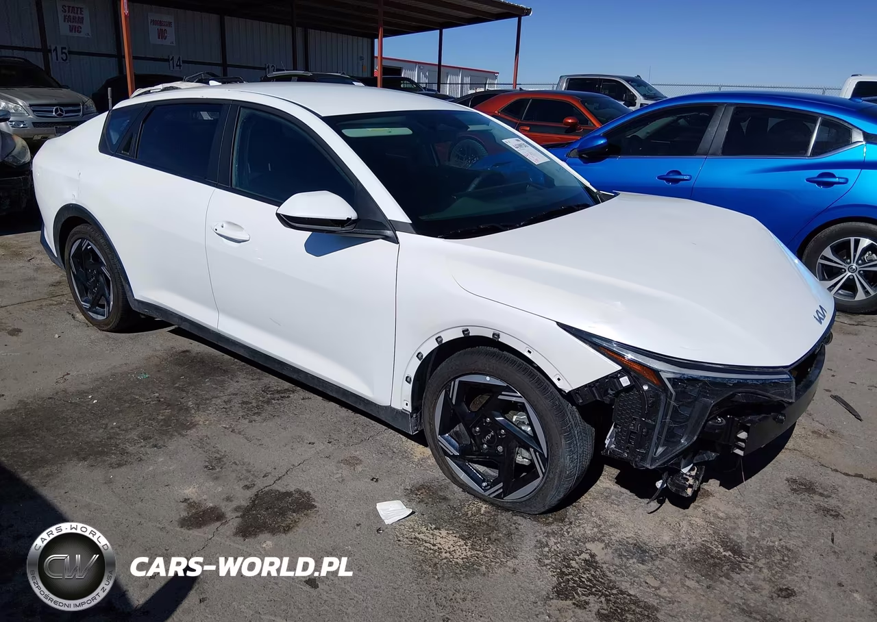 2025 Kia K4 Ex – zdjęcie 1 z 19