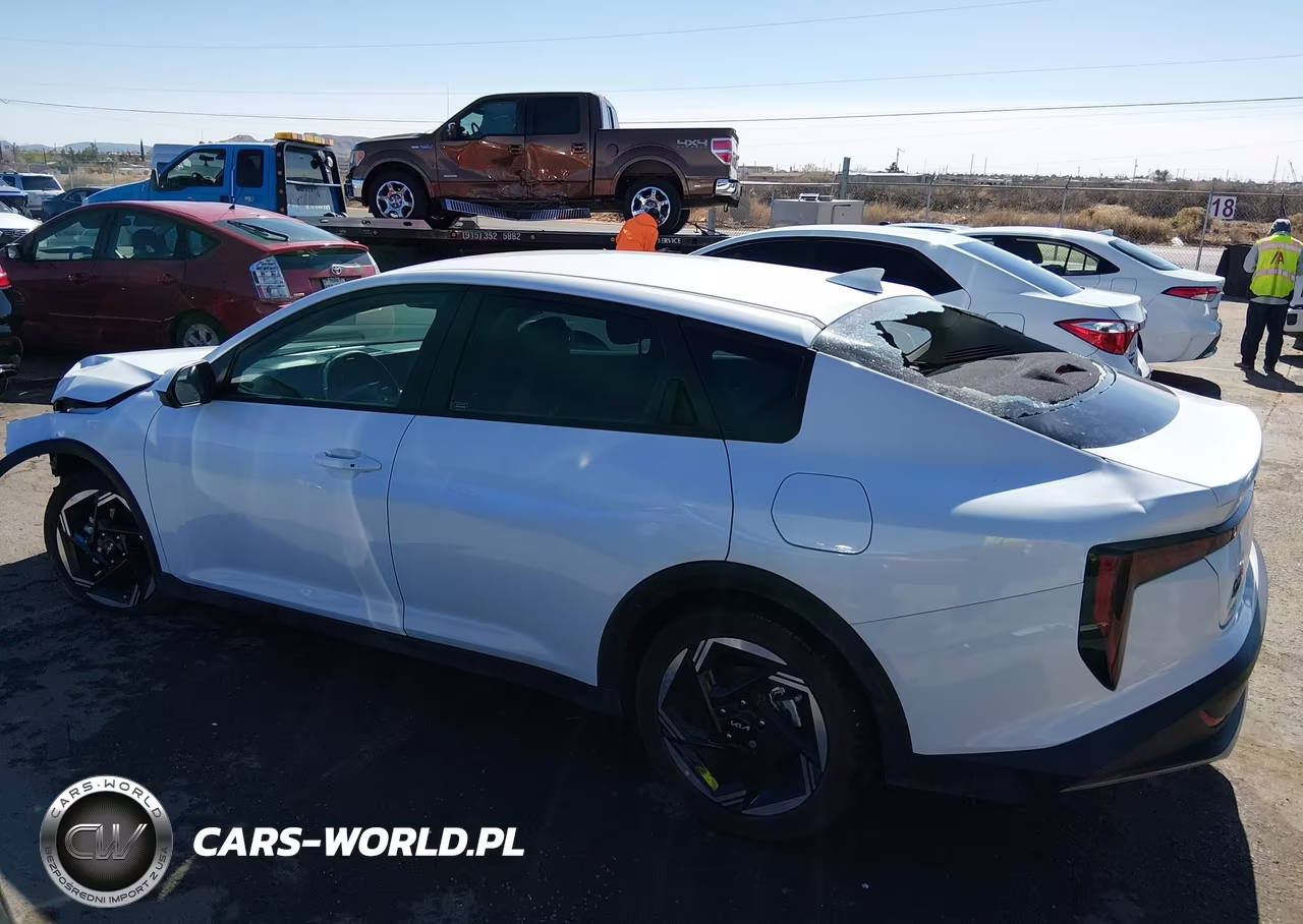 2025 Kia K4 Ex VIN:3KPFU4DE9SE040079 - 15