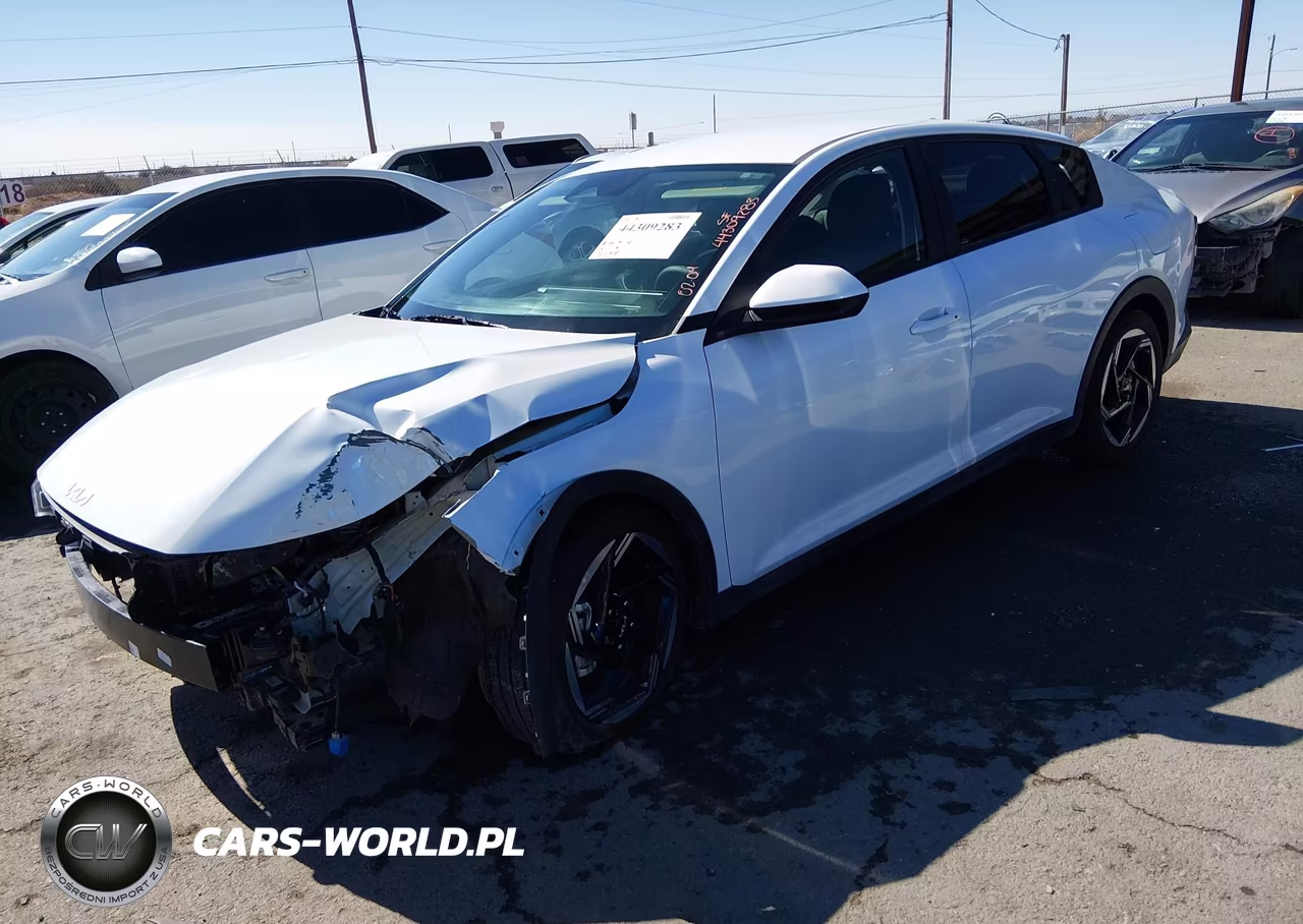 2025 Kia K4 Ex VIN:3KPFU4DE9SE040079 - 2