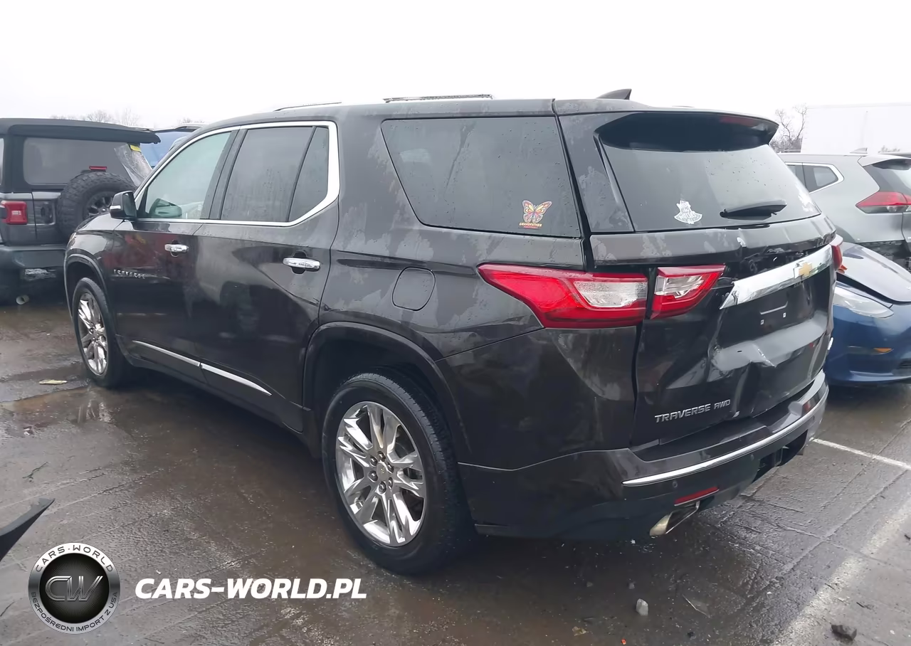 2018 Chevrolet Traverse High Country VIN:1GNEVKKW8JJ139591 - 3