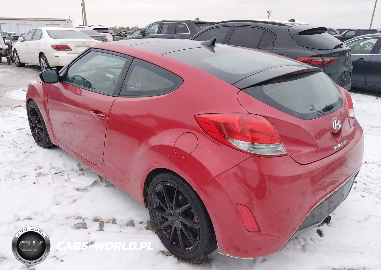 2012 Hyundai Veloster Base W-Red-Black VIN:KMHTC6AD0CU032237 - 3