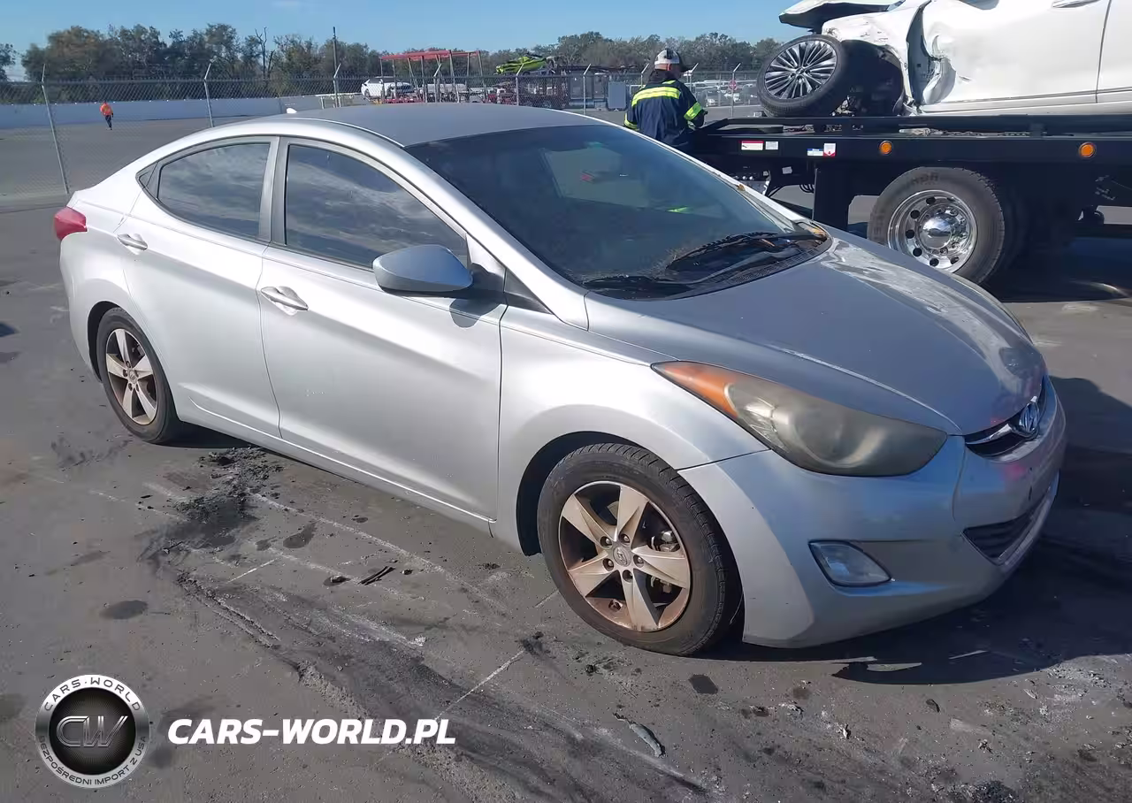 2013 Hyundai Elantra Gls-Limited