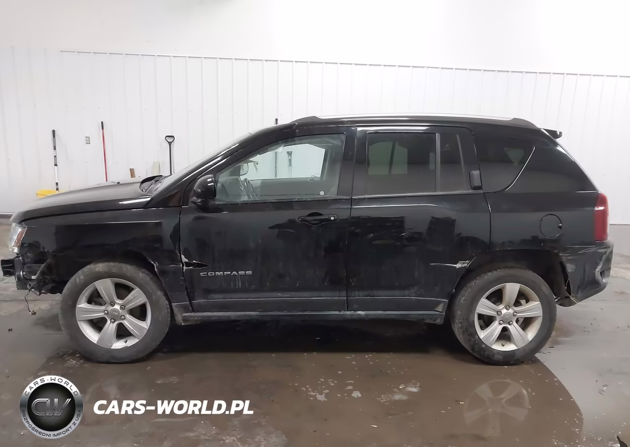 2017 Jeep Compass Latitude 4X4 VIN:1C4NJDEB0HD106439 - 14