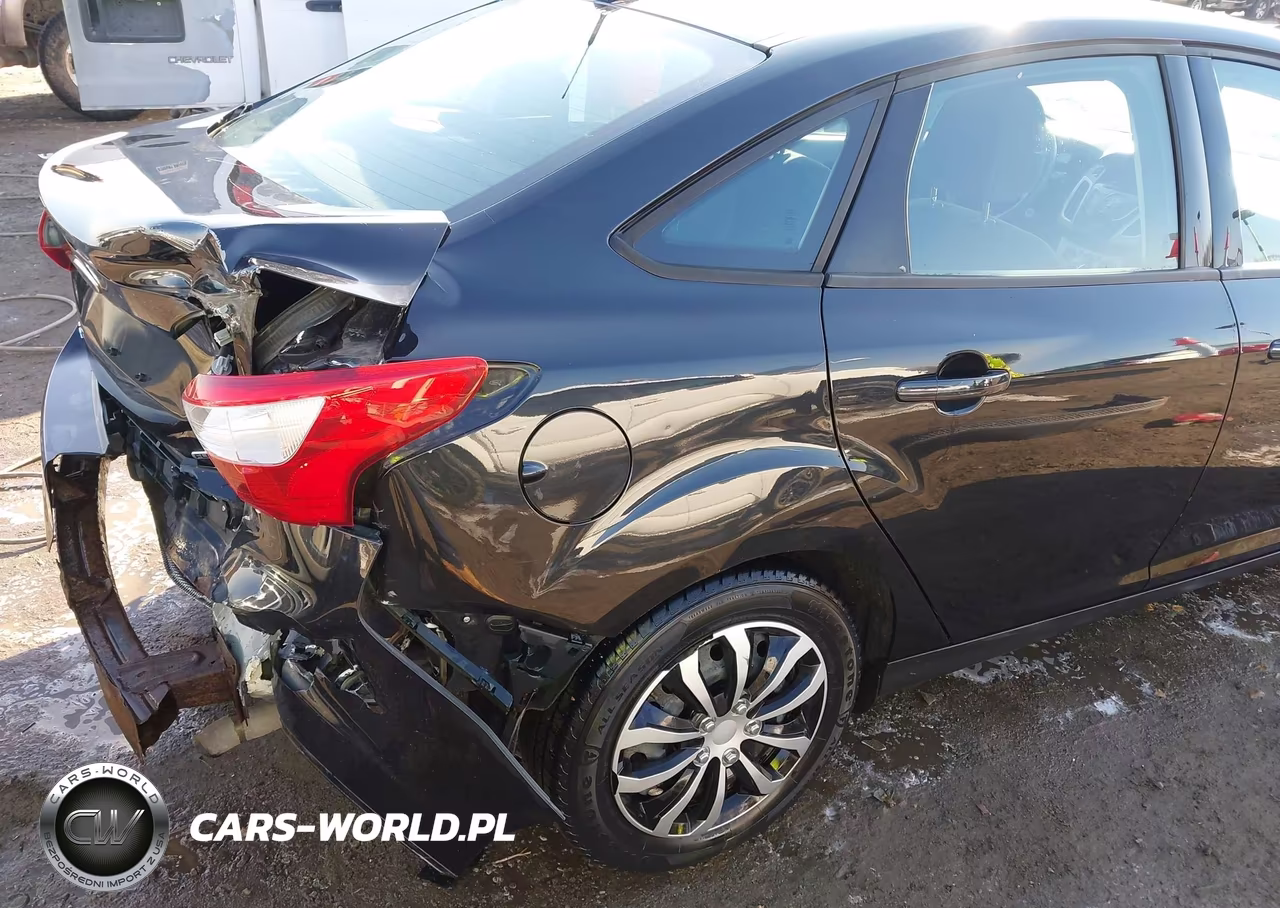 2012 Ford Focus Se VIN:1FAHP3F25CL405305 - 18