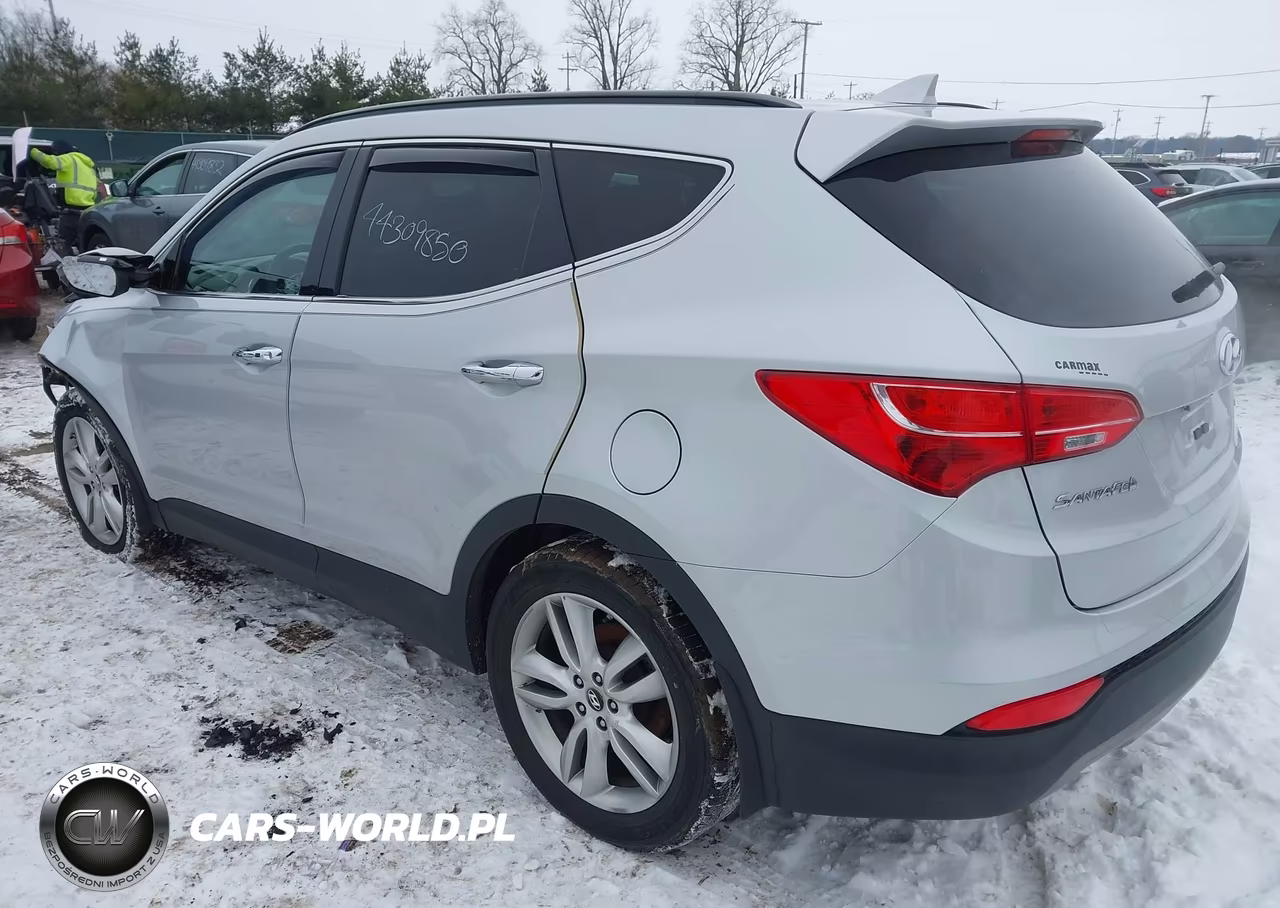 2014 Hyundai Santa Fe Sport 2.0L Turbo VIN:5XYZUDLA1EG189640 - 3