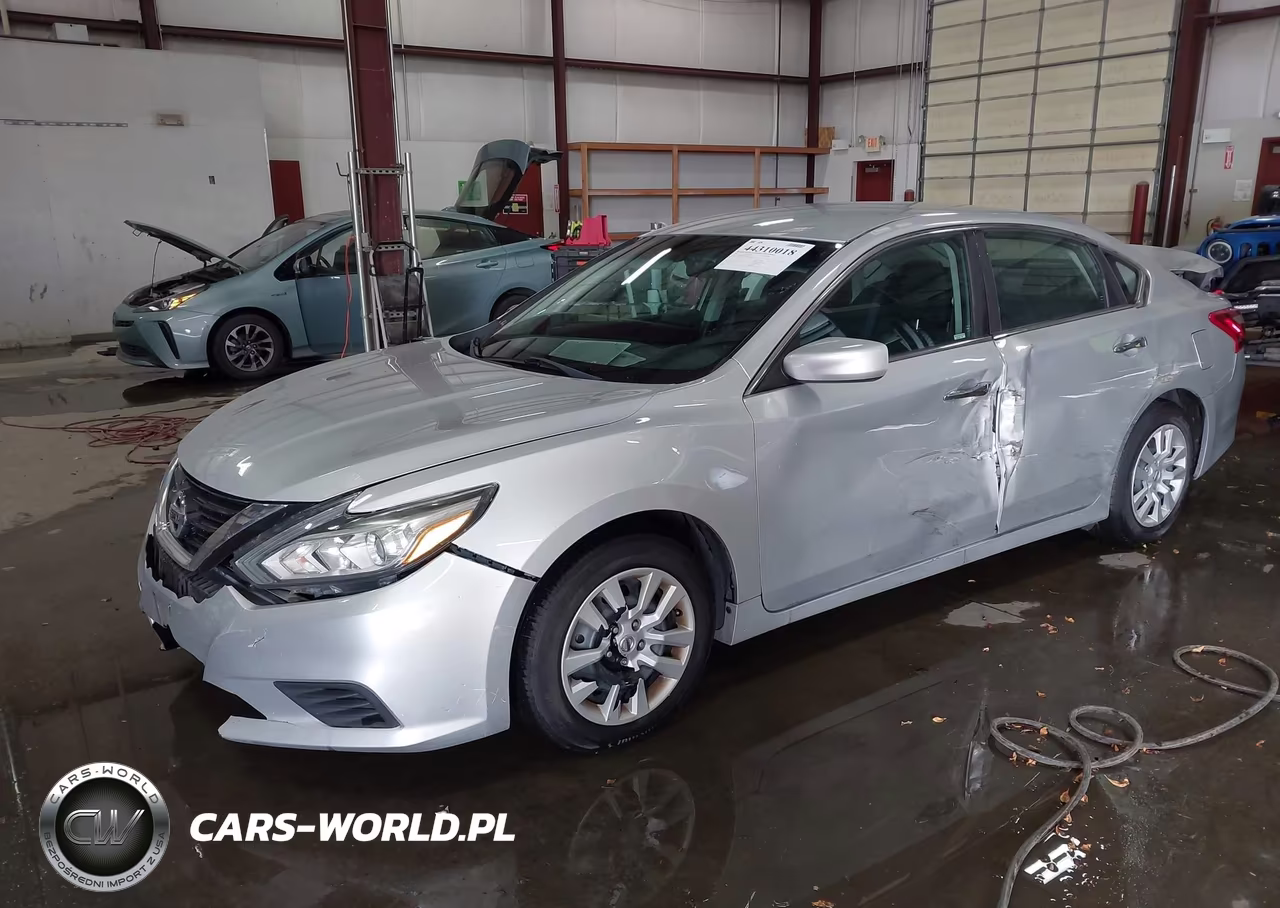 2017 Nissan Altima 2.5 S VIN:1N4AL3AP4HN338823 - 2