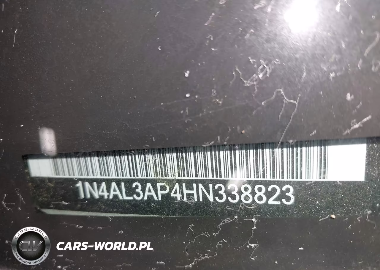 2017 Nissan Altima 2.5 S VIN:1N4AL3AP4HN338823 - 9