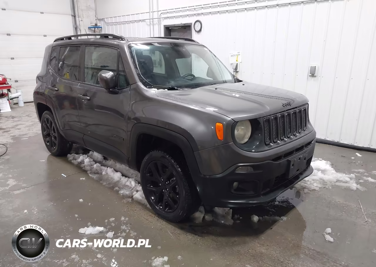 2017 Jeep Renegade Altitude 4X4 – zdjęcie 1 z 16