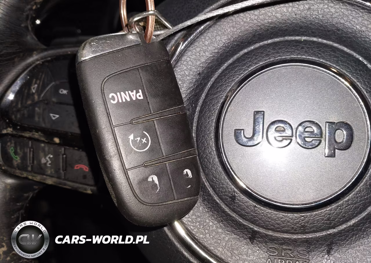 2017 Jeep Renegade Altitude 4X4 VIN:ZACCJBBB7HPG27806 - 11