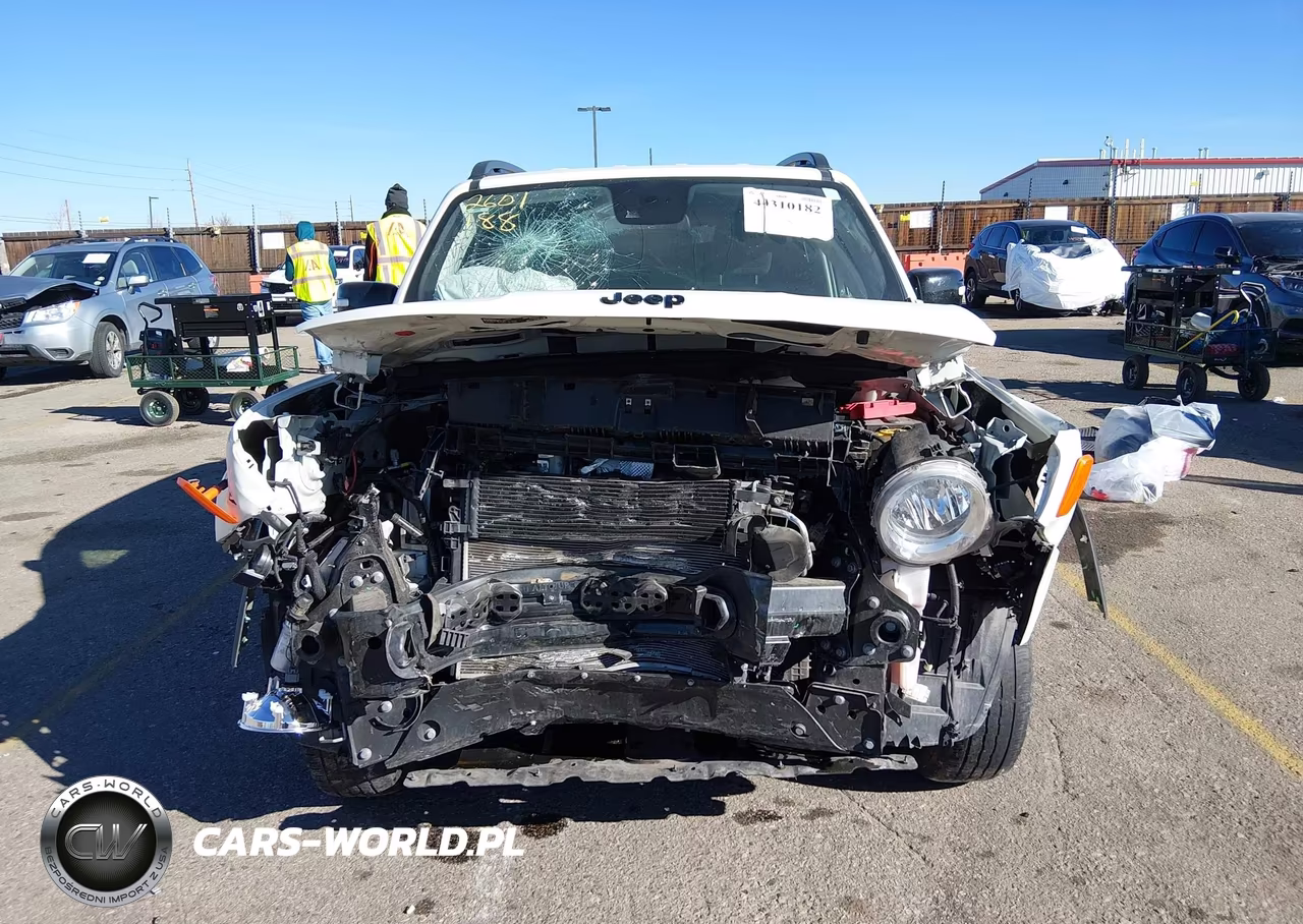 2023 Jeep Renegade Upland 4X4 VIN:ZACNJDB11PPP30386 - 12