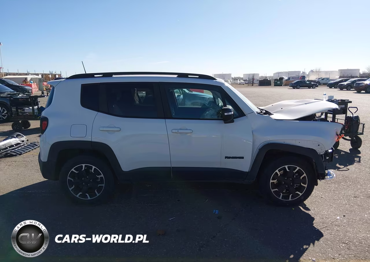 2023 Jeep Renegade Upland 4X4 VIN:ZACNJDB11PPP30386 - 13