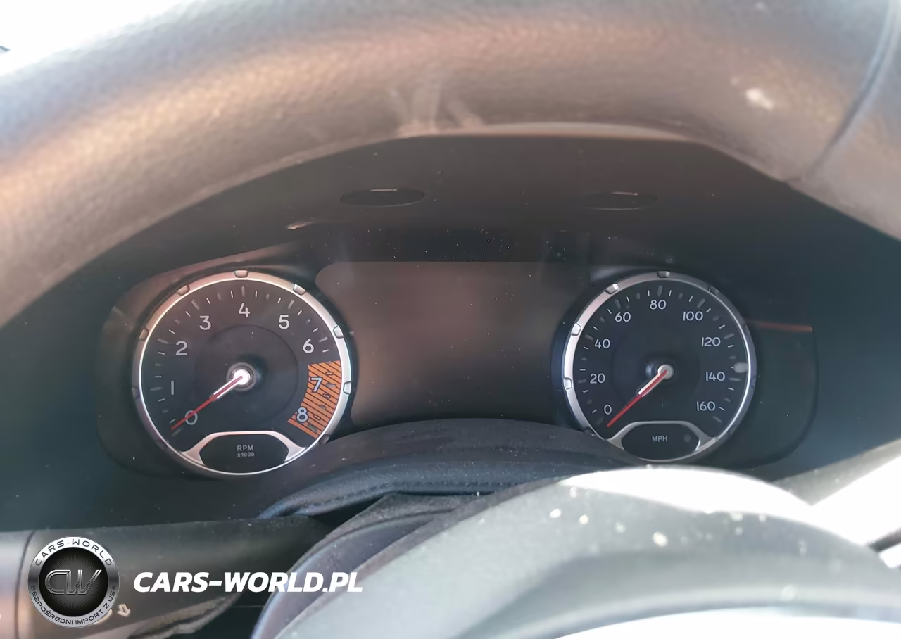 2023 Jeep Renegade Upland 4X4 VIN:ZACNJDB11PPP30386 - 7