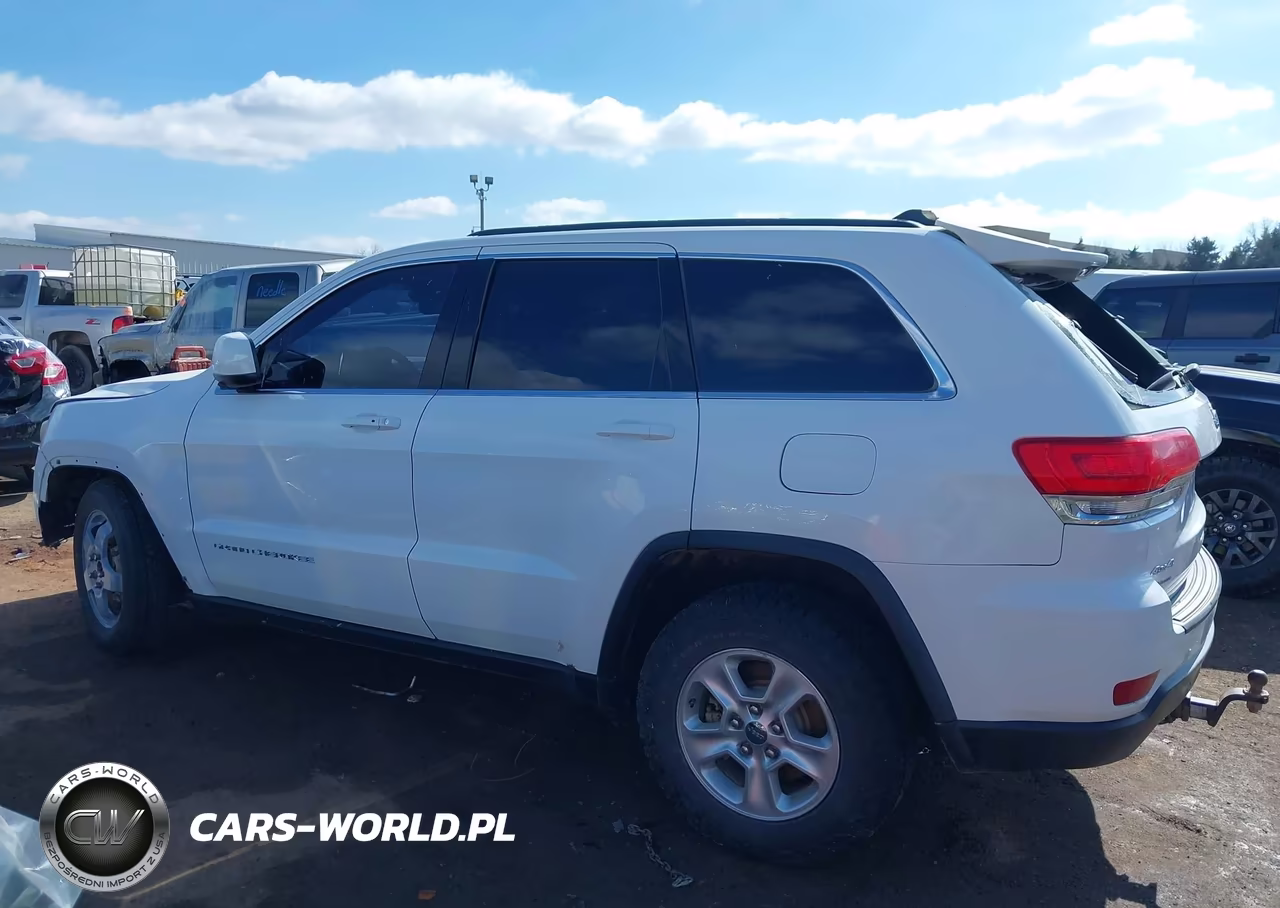 2016 Jeep Grand Cherokee Laredo VIN:1C4RJFAG5GC379704 - 15