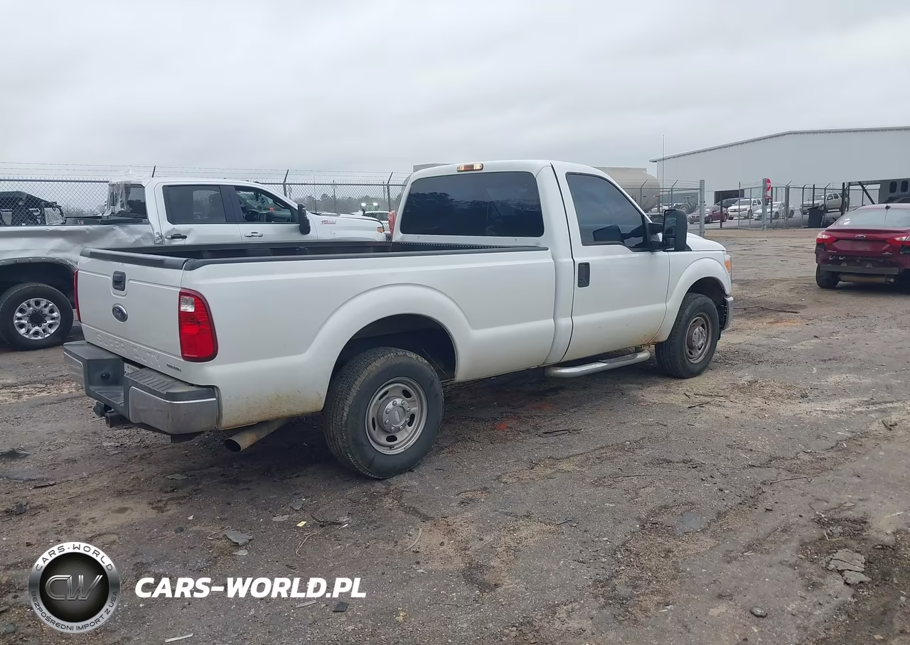 2014 Ford F-250 Xl VIN:1FTBF2A62EEA83611 - 4