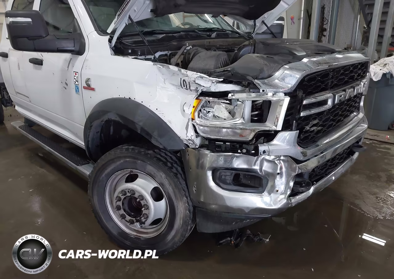 2024 Ram 5500 Chassis Tradesman-Slt-Laramie-Limited VIN:3C7WRNFL7RG172598 - 12
