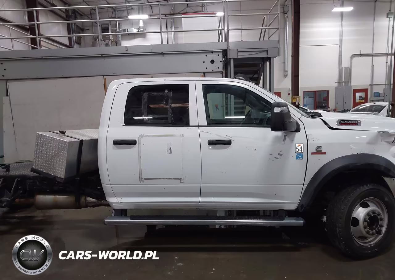 2024 Ram 5500 Chassis Tradesman-Slt-Laramie-Limited VIN:3C7WRNFL7RG172598 - 16