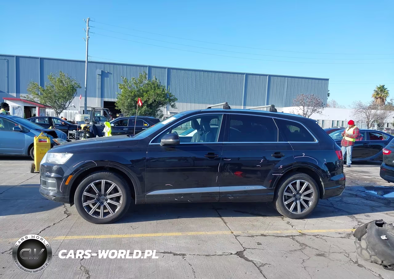 2017 Audi Q7 3.0T Premium VIN:WA1LAAF79HD024249 - 15