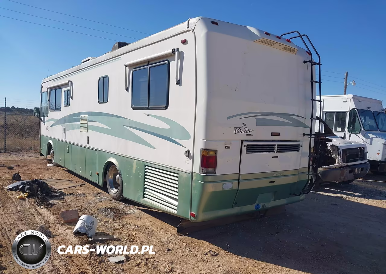 1996 Roadmaster Rail Dyanaster VIN:1RF120318T2012367 - 3