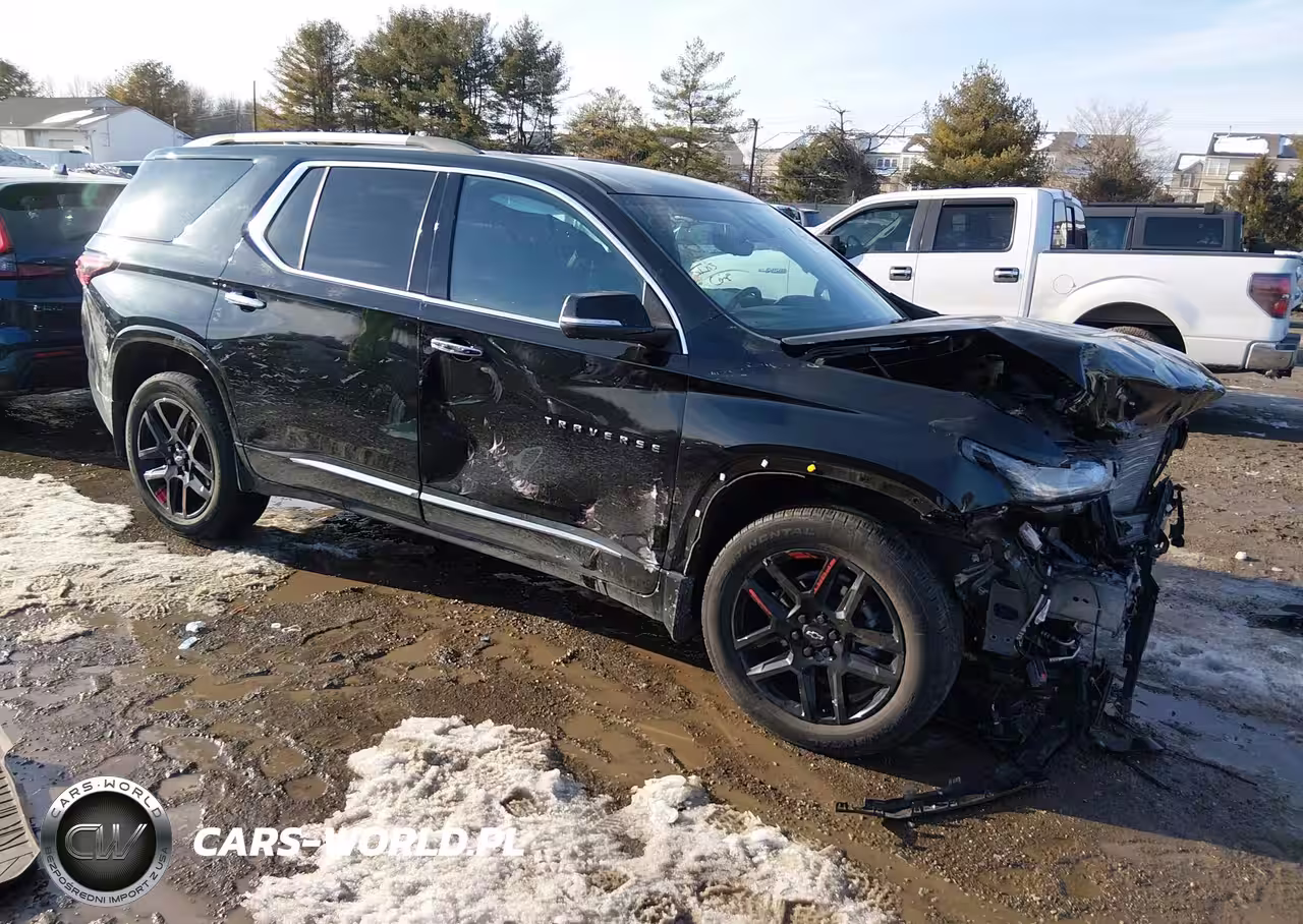 2023 Chevrolet Traverse Awd Premier