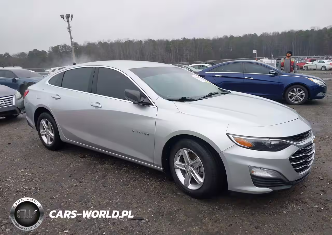 2022 Chevrolet Malibu Fwd 1Fl