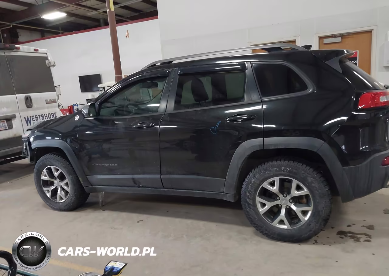 2014 Jeep Cherokee Trailhawk VIN:1C4PJMBS1EW210922 - 14