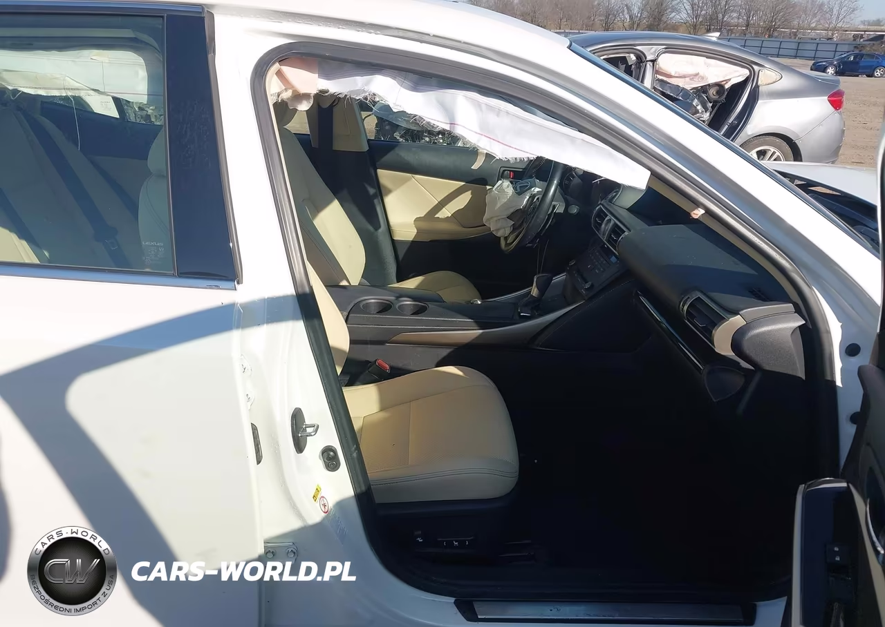 2016 Lexus Is 200T VIN:JTHBA1D26G5003231 - 5