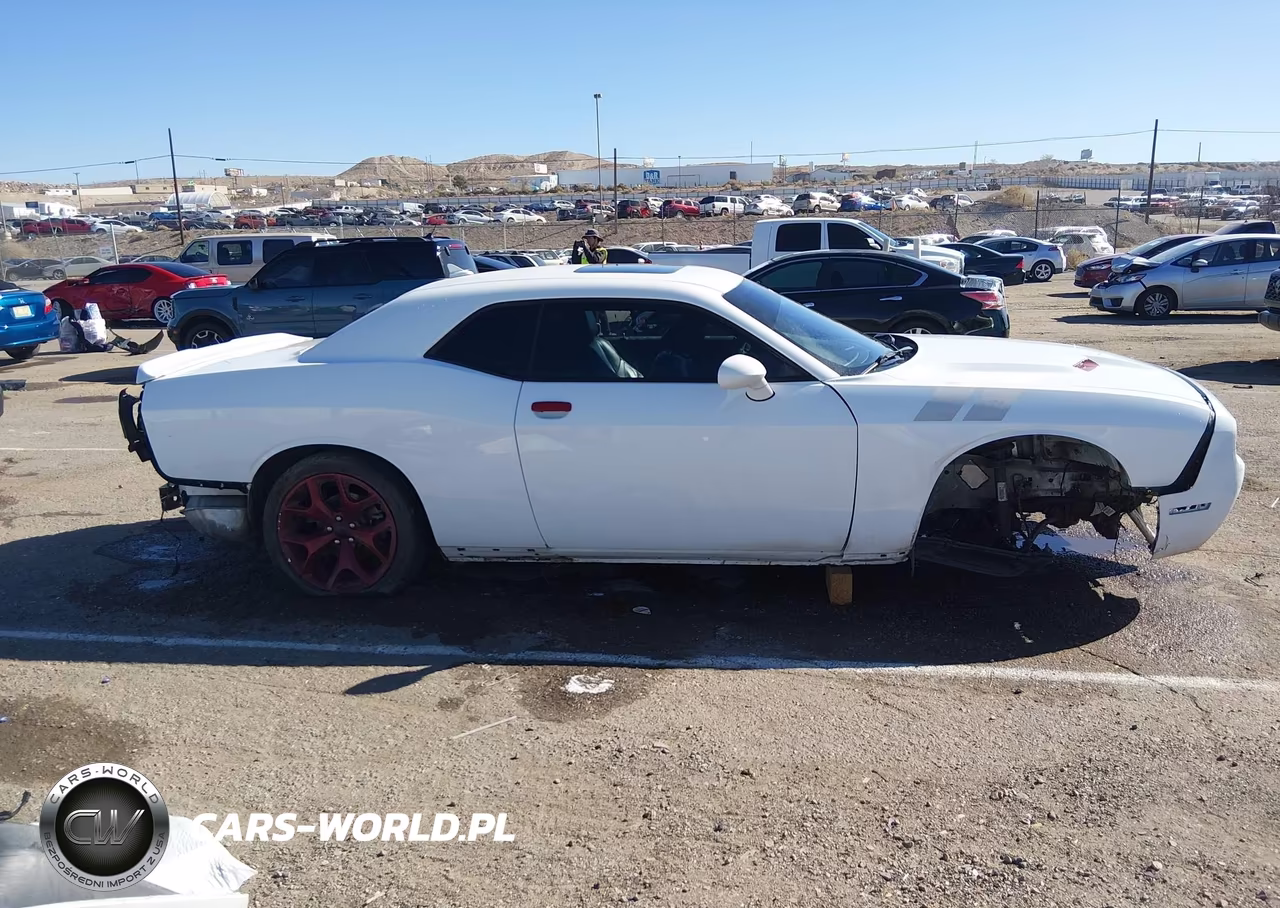2015 Dodge Challenger Sxt Plus VIN:2C3CDZBG0FH850736 - 13