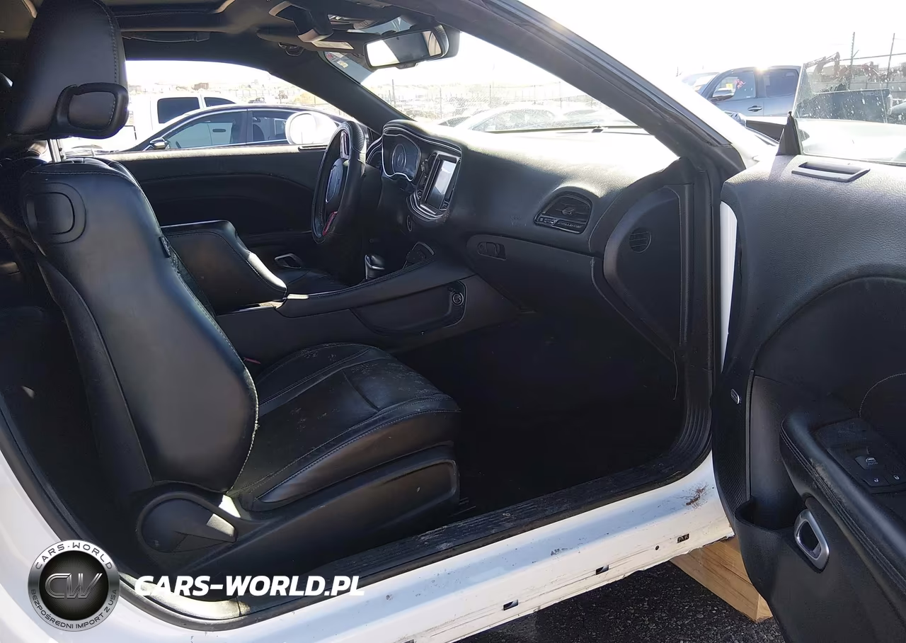 2015 Dodge Challenger Sxt Plus VIN:2C3CDZBG0FH850736 - 5
