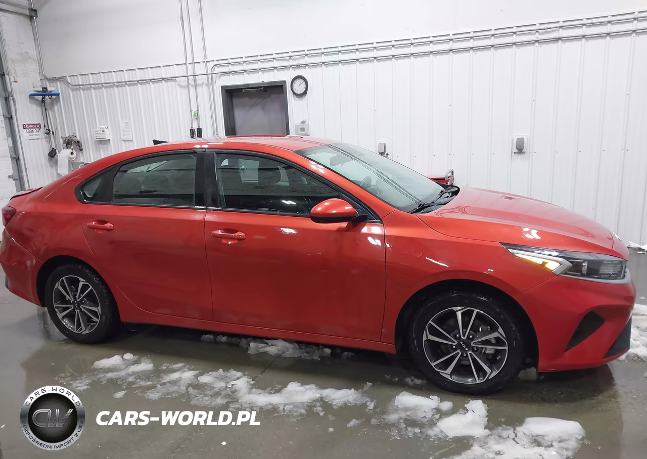 2023 Kia Forte Lxs VIN:3KPF24AD5PE609664 - 14