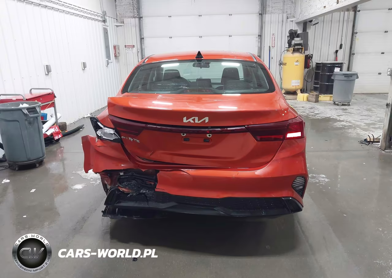 2023 Kia Forte Lxs VIN:3KPF24AD5PE609664 - 17